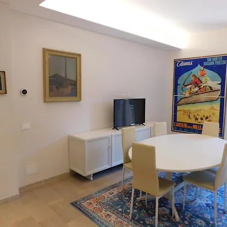 Gate42 Apartment